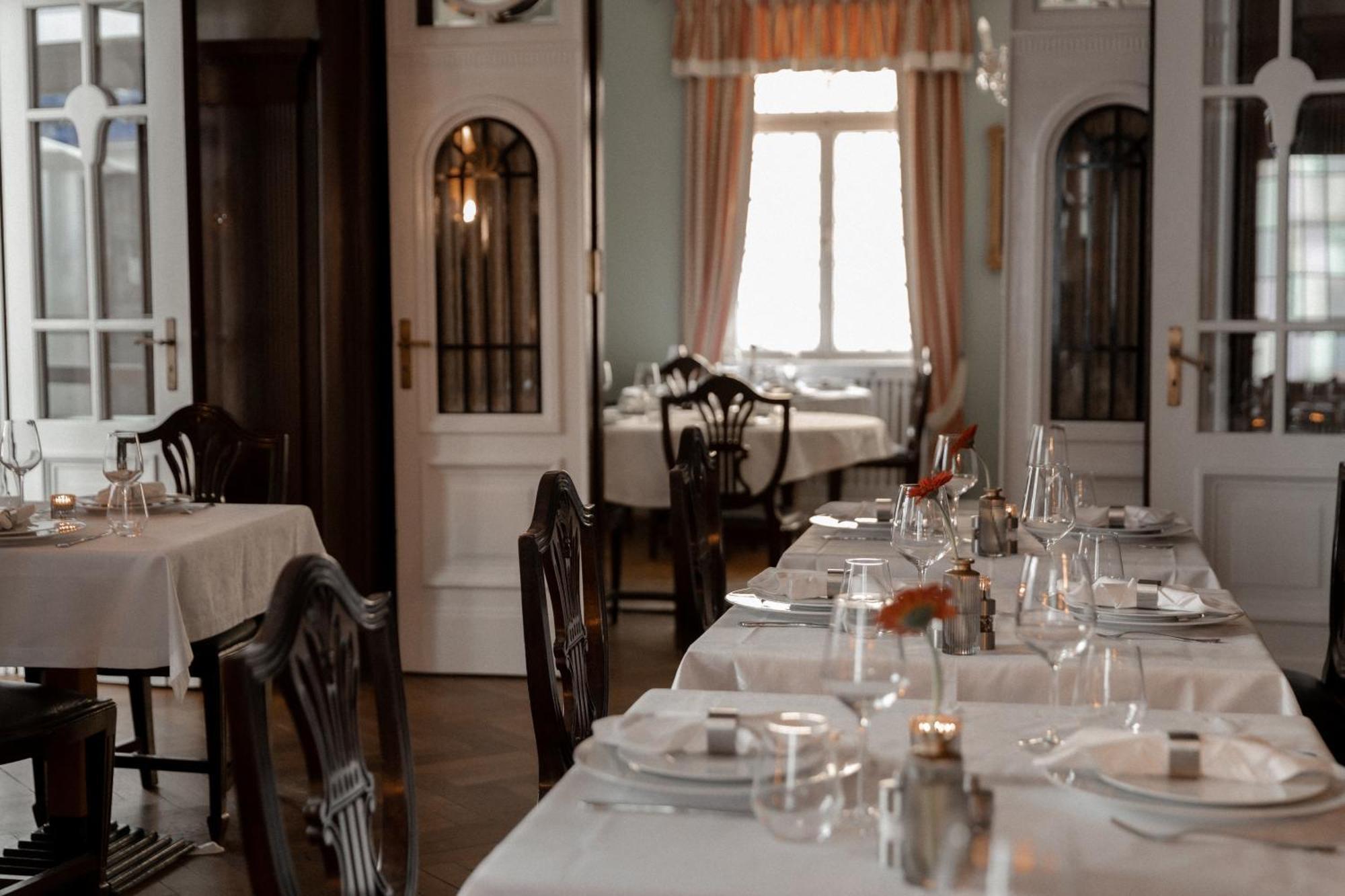 Hotel Weisses Haus Бад Кисинген Екстериор снимка